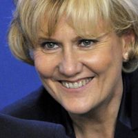 Mort des "Guignols" : Nadine Morano sort le champagne !