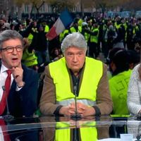 Gilets jaunes : Agacé, Jean-Luc Mélenchon taxe Thomas Sotto de "perversité" sur France 2