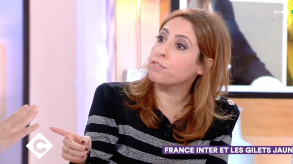 "C à vous" : Léa Salamé agacée par "la pub d'enfer" faite au "journaliste Gilet jaune"