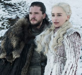 Kit Harington et Emilia Clarke dans 'Game of Thrones'