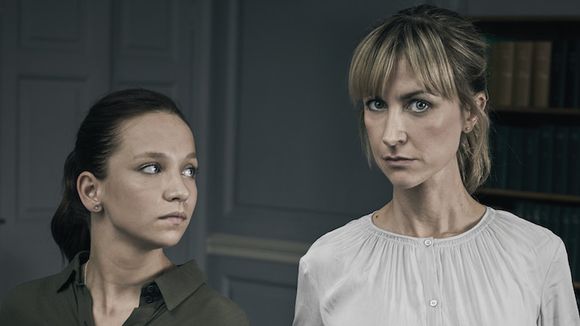 Audiences : "Esprits criminels" leader en baisse devant "Les Petits mouchoirs" sur M6, échec pour "Obsession"