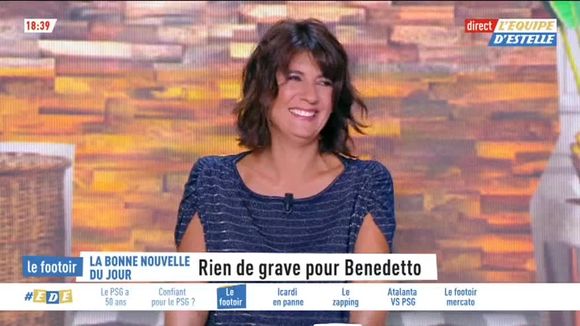 Fou rire d'Estelle Denis dans "L'Equipe d'Estelle"