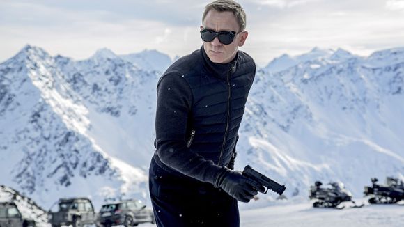 Audiences : "007 Spectre" plus fort que "Supercondriaque", "Zone interdite" au pied du podium, Arte et TFX en forme