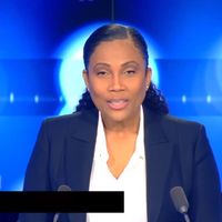 CNews : Christine Kelly contrainte de lire un droit de réponse de Danièle Obono après des propos d'Eric Zemmour