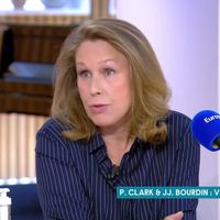 "C à vous" : Pascale Clark et Anne-Elisabeth Lemoine dénoncent le sexisme dans les interviews politiques