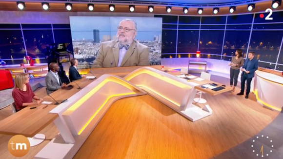 L'hommage de "Télématin" à Jean-Daniel Flaysakier.