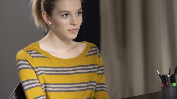 Audiences : "ADP" leader au top, déception pour "Il est elle" sur TF1, le téléfilm de F2 faible, TMC au million