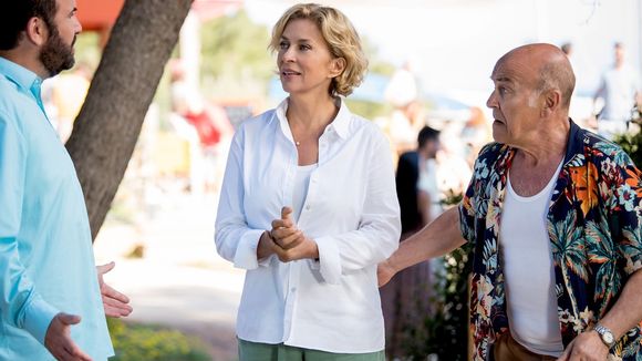 Audiences : "Camping paradis" leader stable, bon final pour "Mariés", la série de France 2 en chute libre