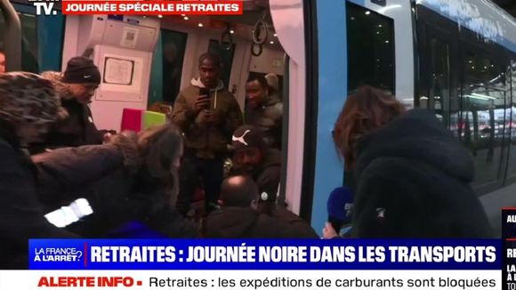 Grève des transports : La chute surprenante d'un usager en plein duplex sur BFMTV