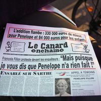 "Le canard enchaîné" saisit le ministre du Travail pour licencier l'un de ses journalistes syndiqués