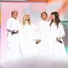 Claire Keim, Lara Fabian, Zaz et Nolwenn Leroy lors des "Enfoirés 2024" à Bordeaux.