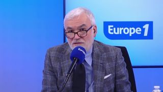 "Vous n'en savez rien !" : Pascal Praud recadre une auditrice d'Europe 1 confiant son hypothèse sur l'affaire du petit Emile