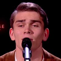 "Je n'aurais pas supporté plus de deux minutes" : Alphonse, gagnant de "The Voice" sur TF1, tacle la "Star Academy"