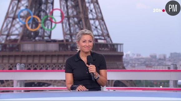 Anne-Sophie Lapix sur le plateau du JT de France 2 jeudi 1er août.