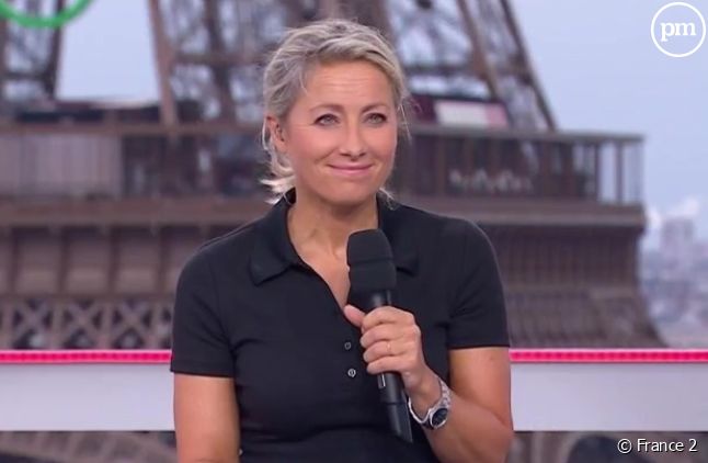 Anne-Sophie Lapix sur le plateau du JT de France 2 jeudi 1er août.