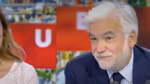 &quot;Je suis triste&quot; : Pascal Praud ému aux larmes annonce le départ de Noémie Schulz après 7 ans sur CNews