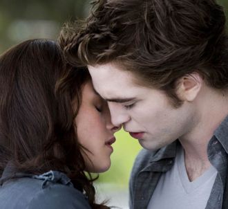 Kristen Stewart et Robert Pattinson dans 'Twilight -...