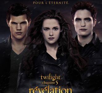 Affiche française de 'Twilight - Chapitre 5 : Révélation...