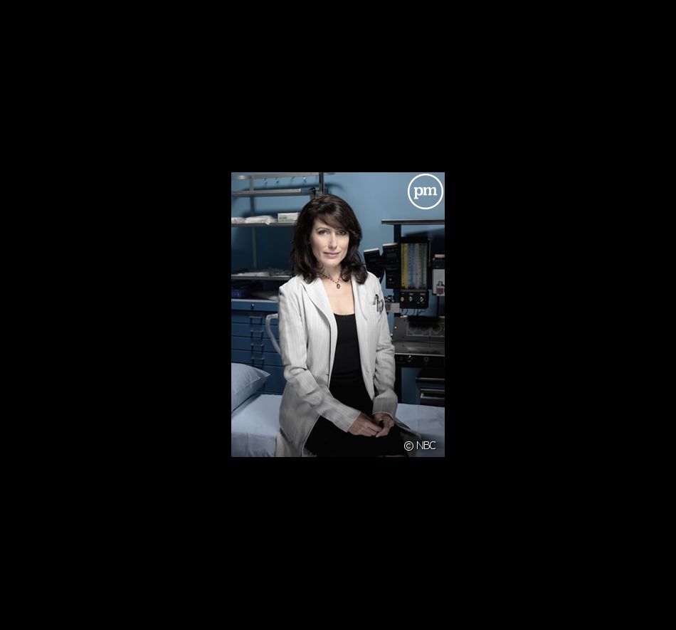 Lisa Edelstein est le Dr. Lisa Cuddy dans "House".