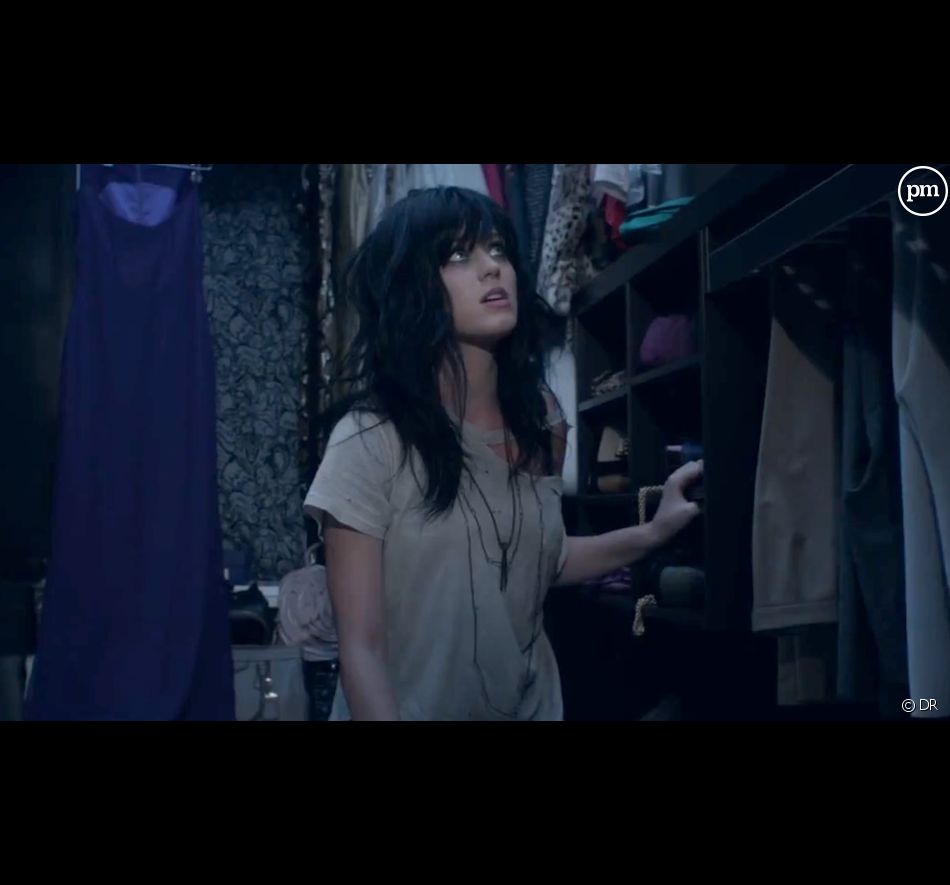 Katy Perry dans le clip de "The One That Got Away"
