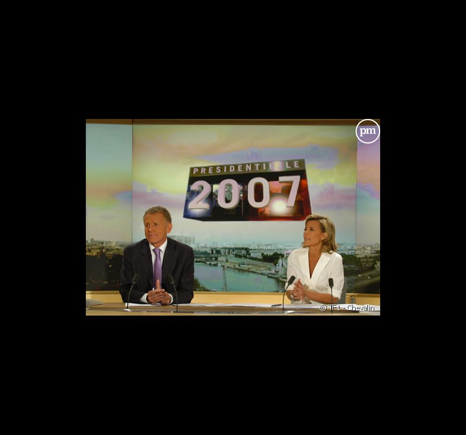 Patrick Poivre d'Arvor et Claire Chazal présentent "Présidentielle 2007" sur TF1