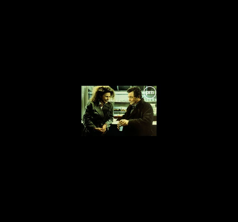 Solveig Dommartin (Marion) et Peter Falk (lui-même) dans "Les Ailes du désir"