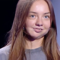 "Tu nous as fracassés" : Matt Pokora et les coachs de "The Voice Kids" bouleversés par la prestation poignante de Charlotte, jeune chanteuse "guérie" d'une maladie