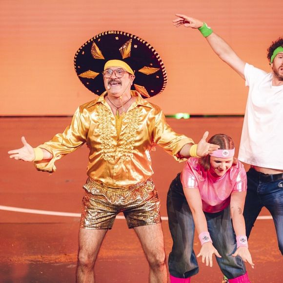 LA PIG CHENILLISTE sur la scène de "La France a un incroyable talent fête ses 20 ans !"