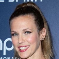 "Ils veulent faire du buzz, de l’audience" : Lorie déterre et fustige une séquence "gênante" de son passage dans "Y'a pas photo" avec Pascal Bataille et Laurent Fontaine en 2001