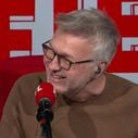 "Ils copient mon émission" : Laurent Ruquier pique Sébastien Thoen et Jeanfi Janssens qu'il accuse de plagiat dans "Les Grosses têtes" sur RTL