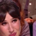 "Vous avez des mouchoirs ?" : Marie s'infiltre émue aux larmes dans "Quotidien" en évoquant la mort de l'amie qui lui a inspiré son spectacle