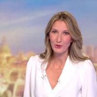 Qui est Amélie Carrouër, remplaçante au pied levé d'Audrey Crespo-Mara au JT de TF1 ce week-end ?