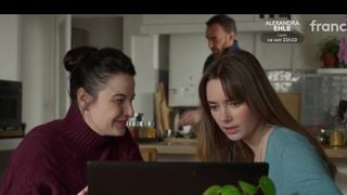 Audiences access 20h: "Un si grand soleil" au plus haut depuis 5 mois, Cyril Hanouna et Yann Barthès au coude-à-coude