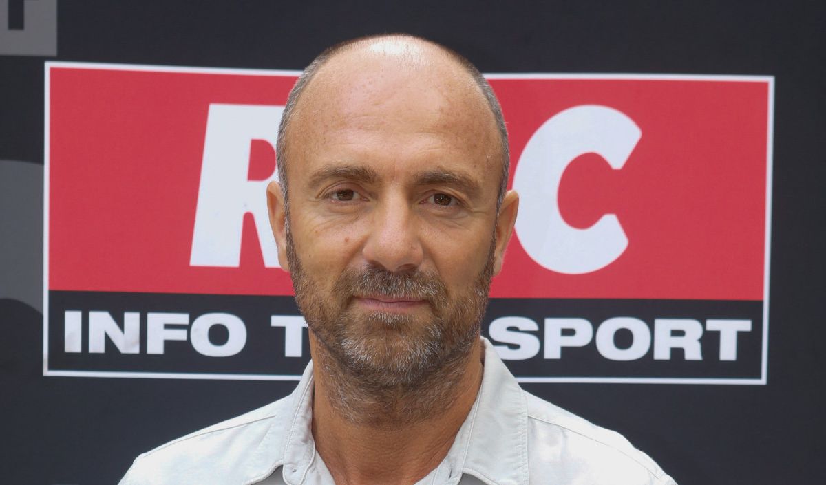 "Il va me manquer" : Christophe Dugarry fond en larmes sur RMC en évoquant "son copain" Éric Roy