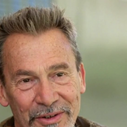 M6 annonce la date de diffusion de son documentaire événement sur le cancer avec Florent Pagny et Bernard de la Villardière