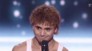 "TF1 a compris son erreur et la corrige" : Après la colère d'un candidat de "The Voice", la Une change sa nouvelle formule