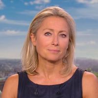 Audiences access 20h : Moins de 800.000 téléspectateurs d'écart entre les "20 Heures" de Gilles Bouleau sur TF1 et d'Anne-Sophie Lapix sur France 2, Anne-Élisabeth Lemoine s'effondre sur France 5