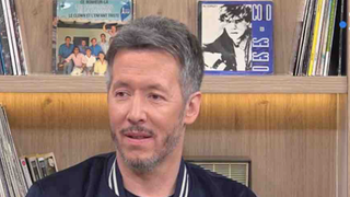 "France 3 souhaitait inscrire une nouvelle dynamique" : Le producteur de "Samedi d’en rire" se défend après le départ mouvementé de Jean-Luc Lemoine