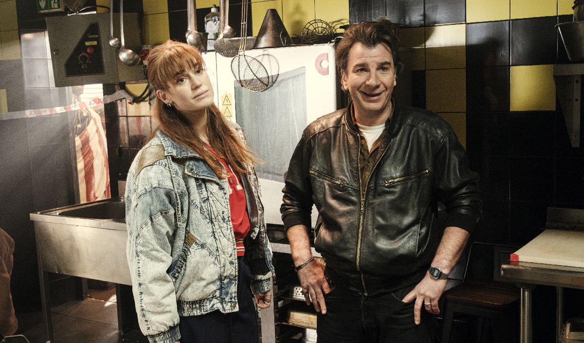 "Flashback" : TF1 commande une saison 3 de la série avec Michaël Youn et Constance Gay