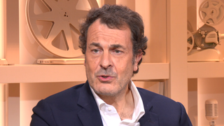 Après les Six nations, "il n'est pas prévu de sous-licencier d'autres droits à d'autres diffuseurs en 2026", affirme le patron des sports de France Télévisions dans "Puremédias, l'hebdo"