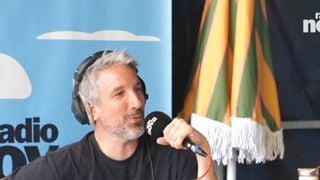Radio Nova : Menacée par les incendies, "La Dernière" de Guillaume Meurice annulée en public, mais maintenue à huis clos et à un nouvel horaire