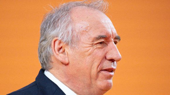 Surprise, François Bayrou donnera une interview exclusive aux quatre chaînes d'information en continu, ce dimanche