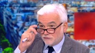 "Cela en dit long sur l'état d’esprit de l'Éducation nationale" : Pascal Praud s'emporte contre une proviseure qui refuse de répondre à CNews