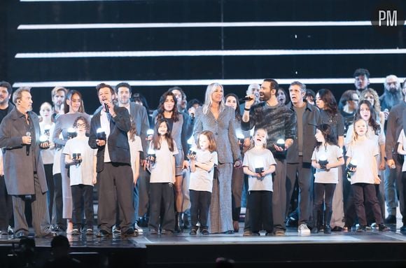 La troupe de "La ballade des Enfoirés", le concert 2026 aux profits des Restos du coeur.