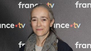 "Un retour à l’équilibre financier dès 2026" : Mise sous pression par le gouvernement, Delphine Ernotte dévoile de nouvelles mesures d'économie pour France Télévisions