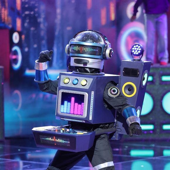 Qui se cache derrière le DJ de "Mask Singer" 2025 ?