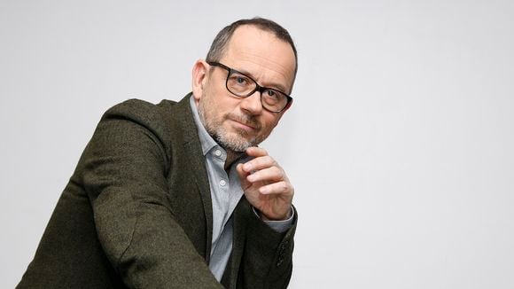 "Il m'est impossible d'assurer sereinement le débat hebdomadaire" : Face à la polémique, Thomas Legrand abandonne son nouveau rendez-vous sur France Inter