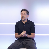 Lionel Abbo auteur de "Talk Chaud" imaginé avec Thierry Ardisson : "Ce livre est un hommage, il voulait raconter les coulisses de la télévision"