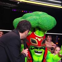 "Mask Singer" 2025 : Le Brocoli s'invite sur le plateau de "Danse avec les stars", un premier indice sur son identité dévoilé