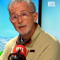 "Ils ont le nez pour aimer ce qui n’est pas populaire" : Thierry Lhermitte considère qu'un "film apprécié" par "Le Monde" et "Libé" a "peu de chance" d'être un succès